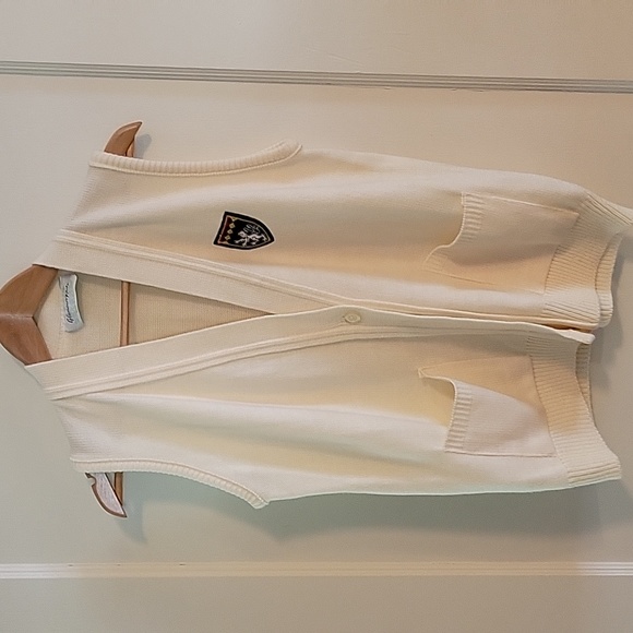 Vintage Glamour Knit Sweater Vest - Picture 12 of 12